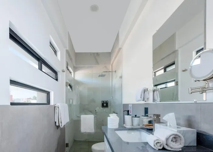 Apartamento Modern Cabo • Walk Everywhere